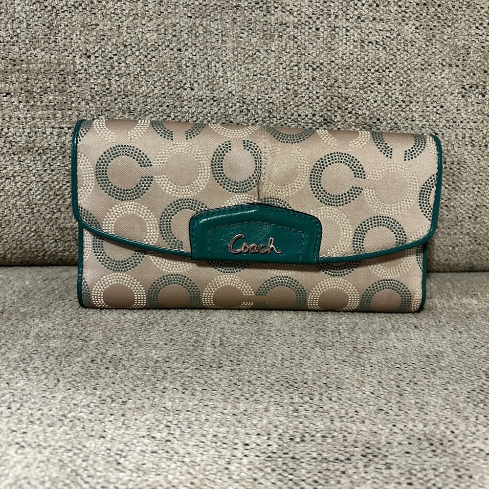 Coach dotted op art wallet